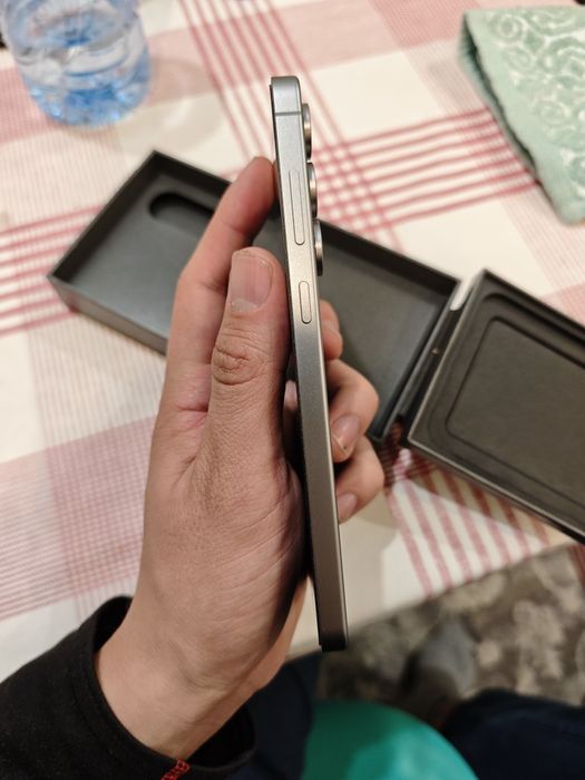 Samsung S25 FE 8/128 Gb sotiladi