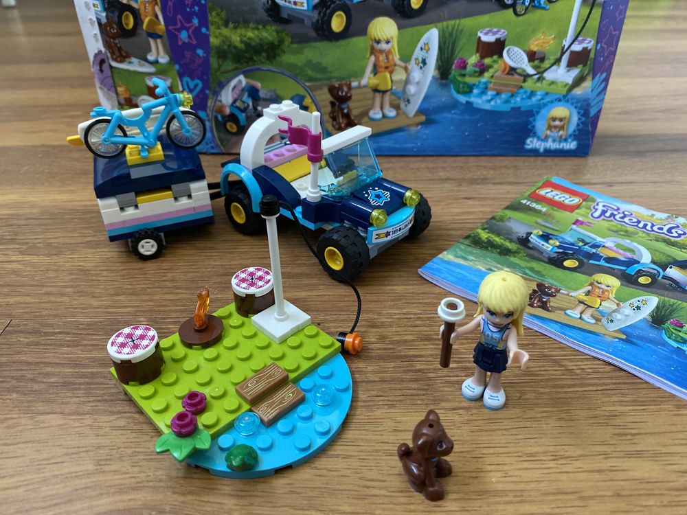 LEGO Friends - Vehiculul cu remorca al Stephaniei 41364, 166 piese