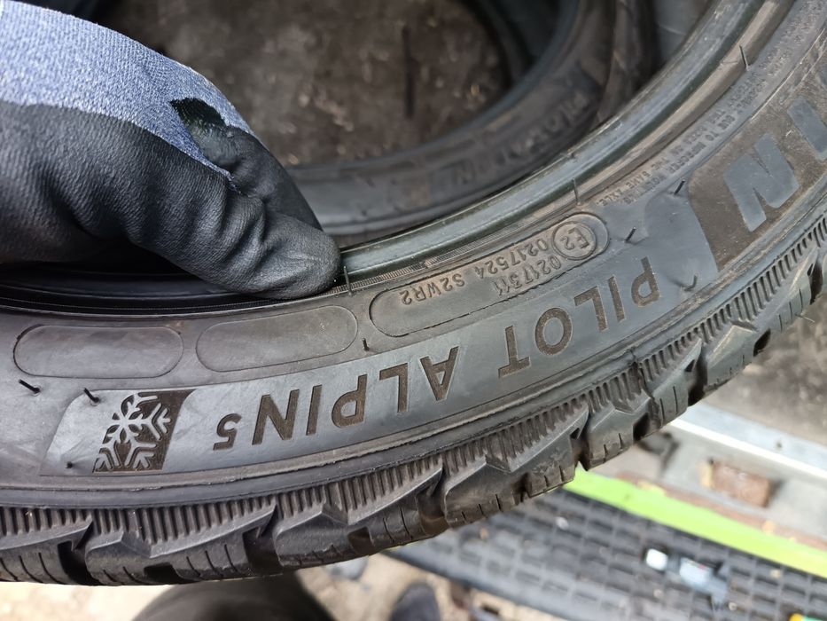 Anvelope MS iarna 235 45 18 Michelin 2023 6.5mm