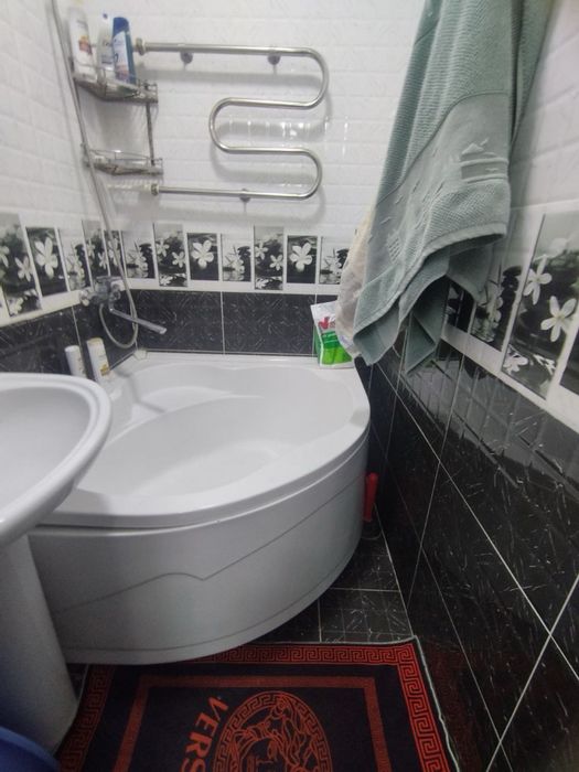 Код 803 Продам 2/2/4 ком квартиру куйлюк массив 4