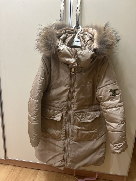 Продам детскую зимнюю куртку