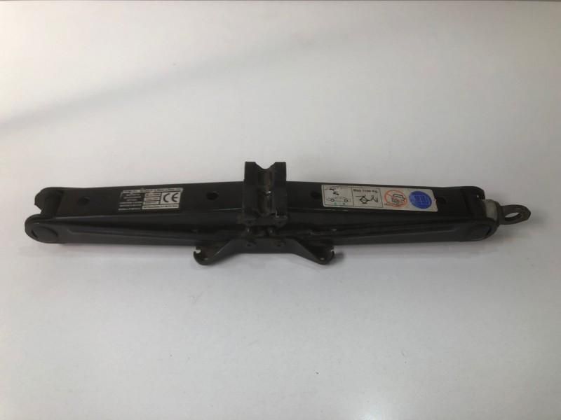 Cric Alfa Romeo 159 (2005-2011) 51776309