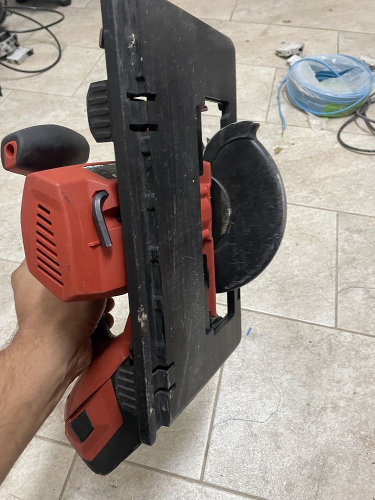 Circular fierăstrău Hilti scw 22