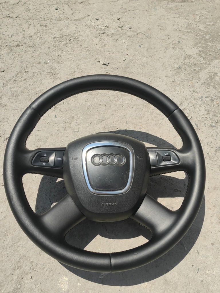 Interior audi a4 b8