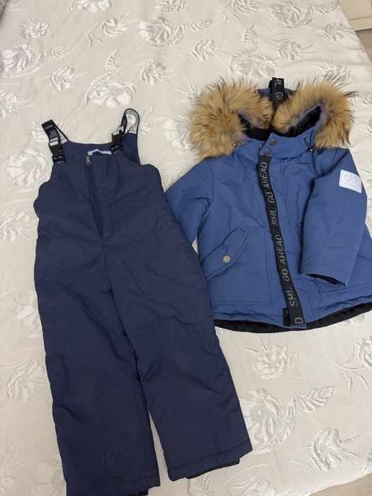 Продам зимний комбинезон на мальчика в идеальном состоянии