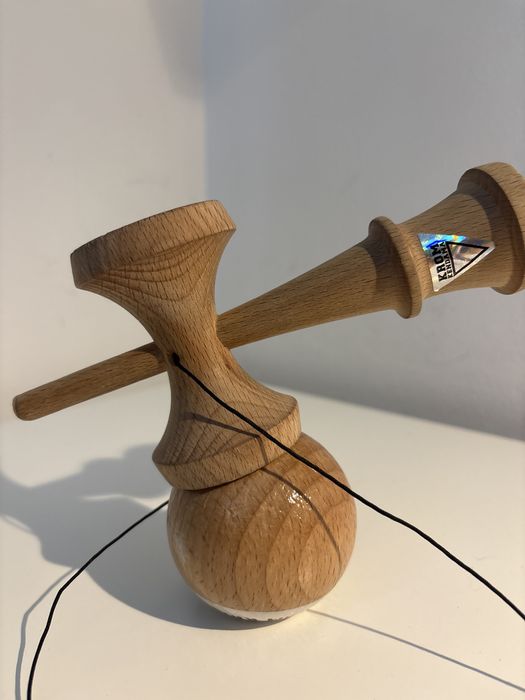 Krom pop kendama sticky clear