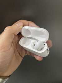 Airpods 2 pro case  ong qulogi bilan birga holati zor