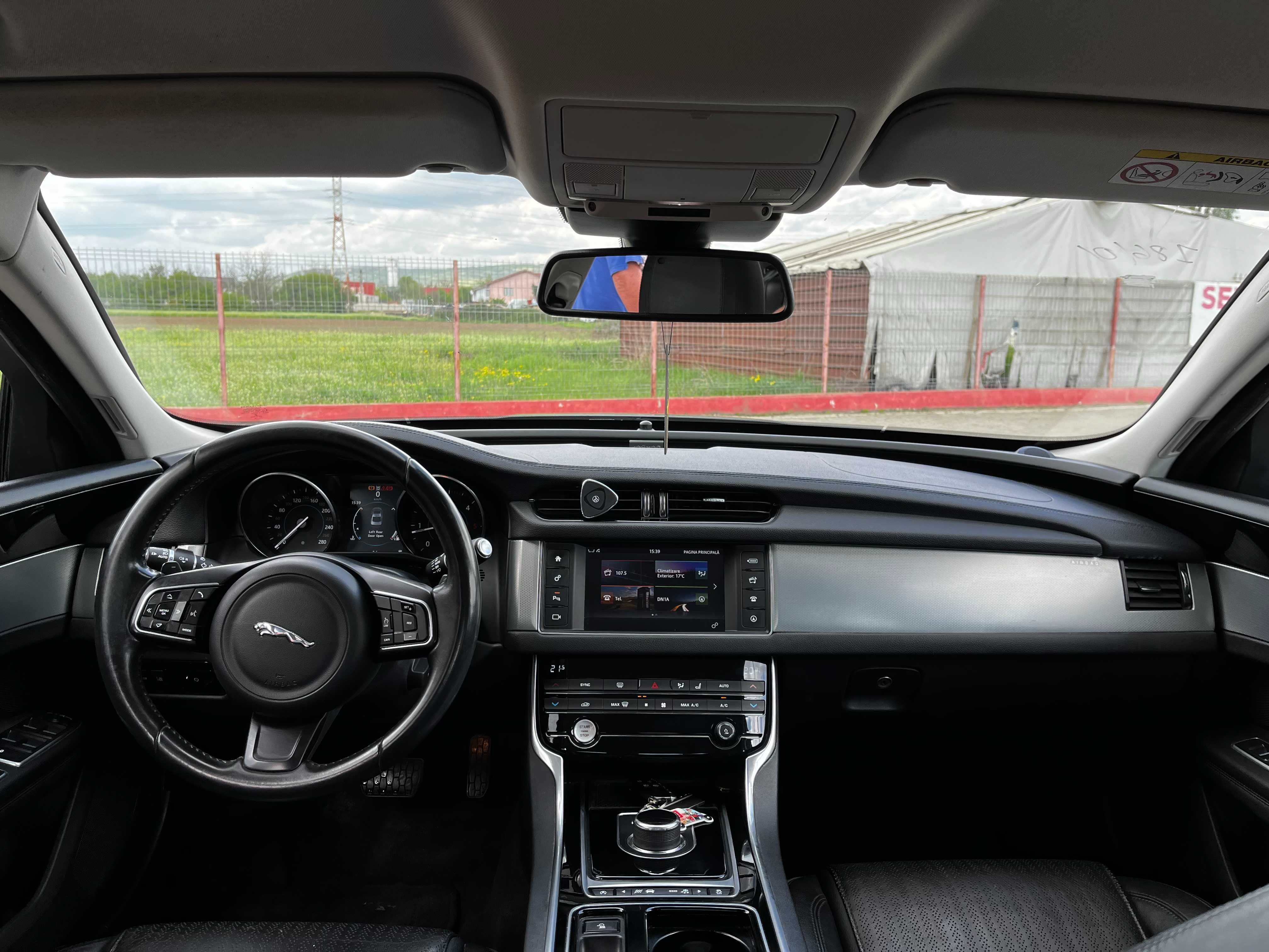 Jaguar XF 2.0 D E-Performance Aut. LED-Xenon Leather Navi KeylessGo