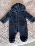 Lot haine bebe marimea 56