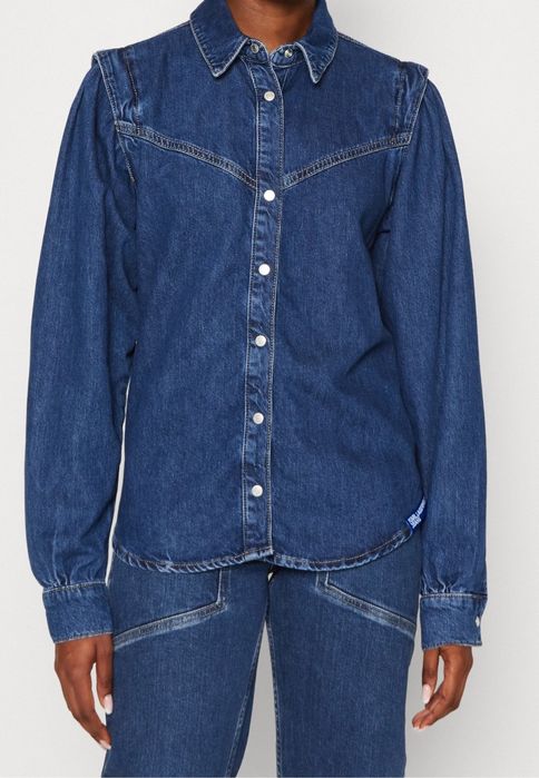 Риза Karl Lagerfeld