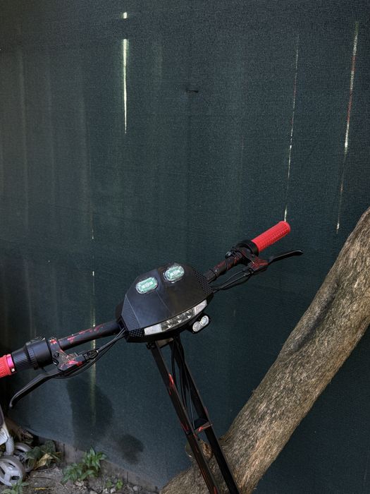 Kukirin g4 custom cu garantie