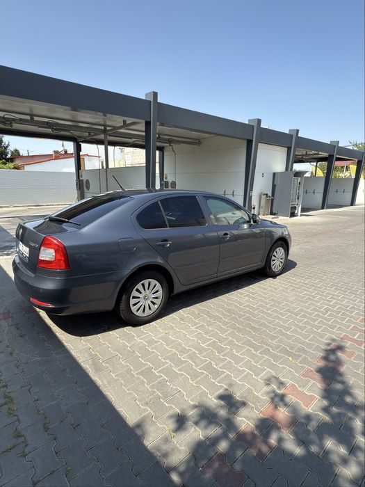 Skoda octavia 2 2011 luna 12