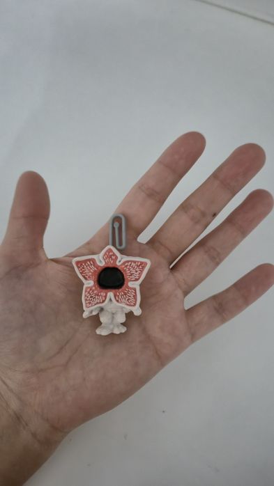 игрушка из киндера обмен или 1000тг