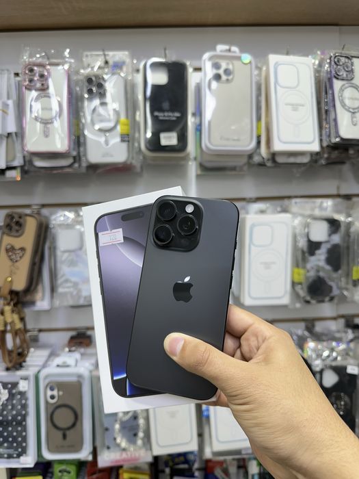 Iphone 16 pro black titanium 5G 128GB