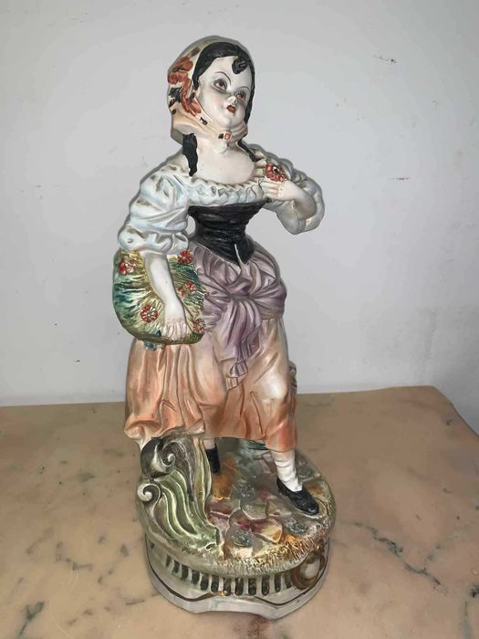 Pereche de statuete Capodimonte