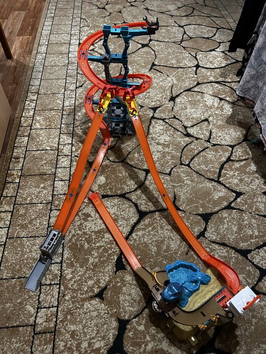 Окулий парк Hot Wheels (оригинал)