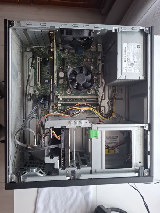 PC Gaming I7 sau Workstation
