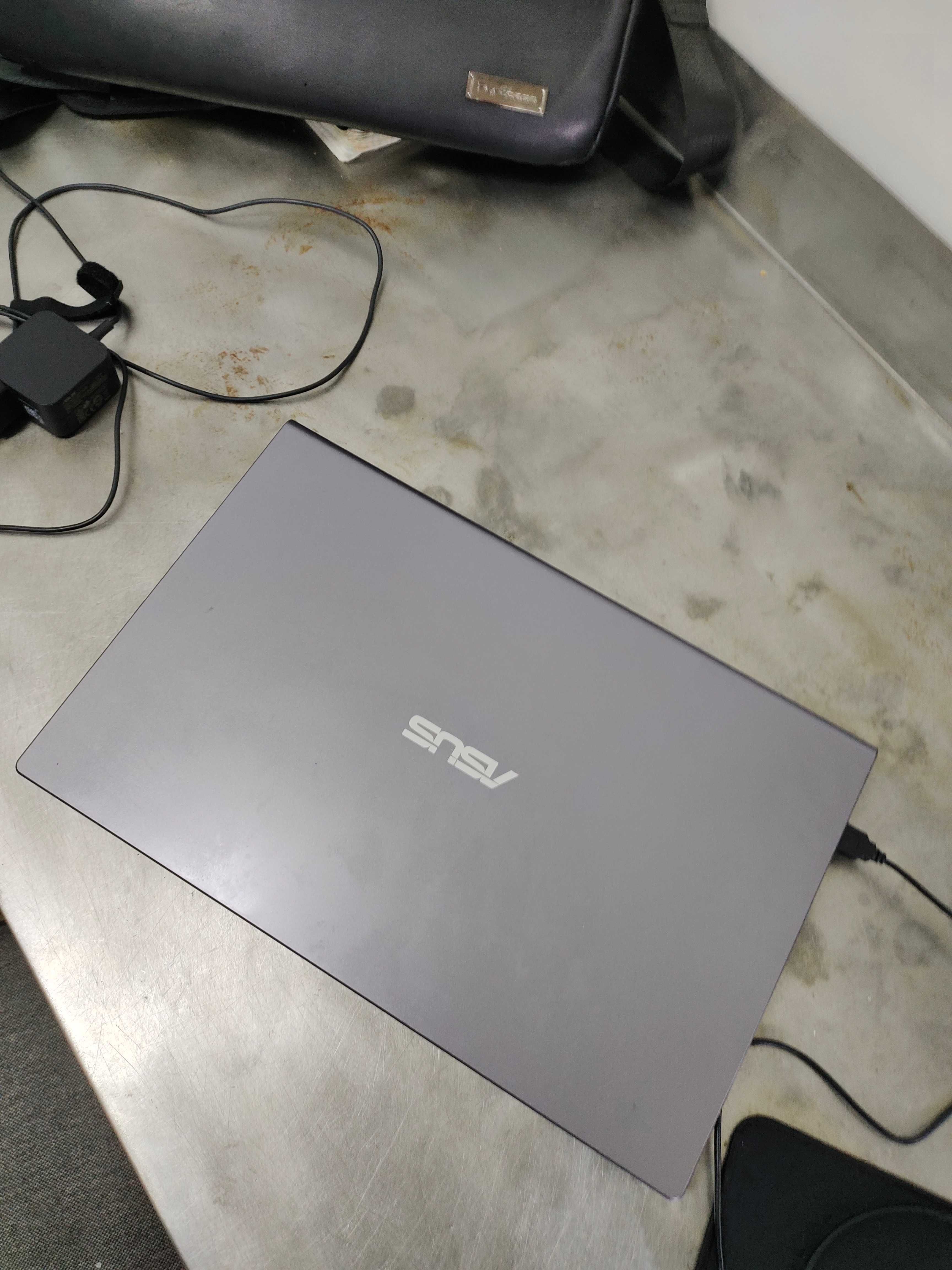 Ноутбук Asus intel core i3