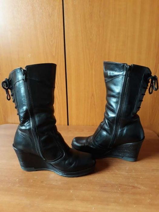 ghete din piele imblanite