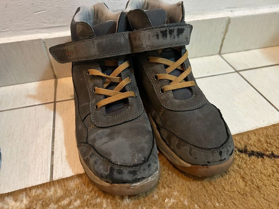 Ghete grosute copii, marimea 34