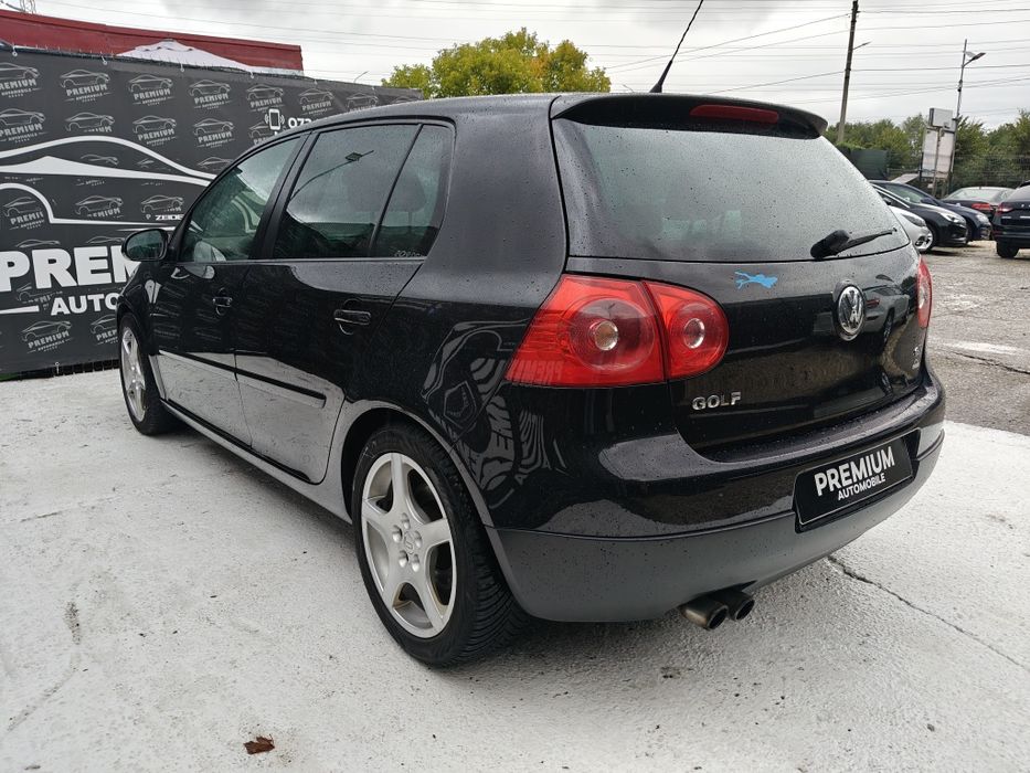 Volkswagen Golf 5 GT 1.4 benzină/170 CP/Jante 17"/Scaune încălzite