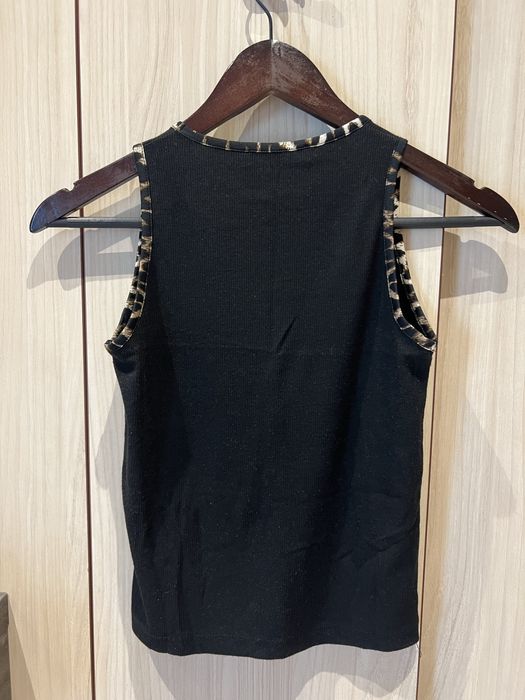 Сладък топ с леопардови детайли