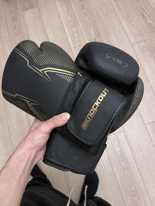 Manusi de Box Knockout 12Oz SAMURAI edition