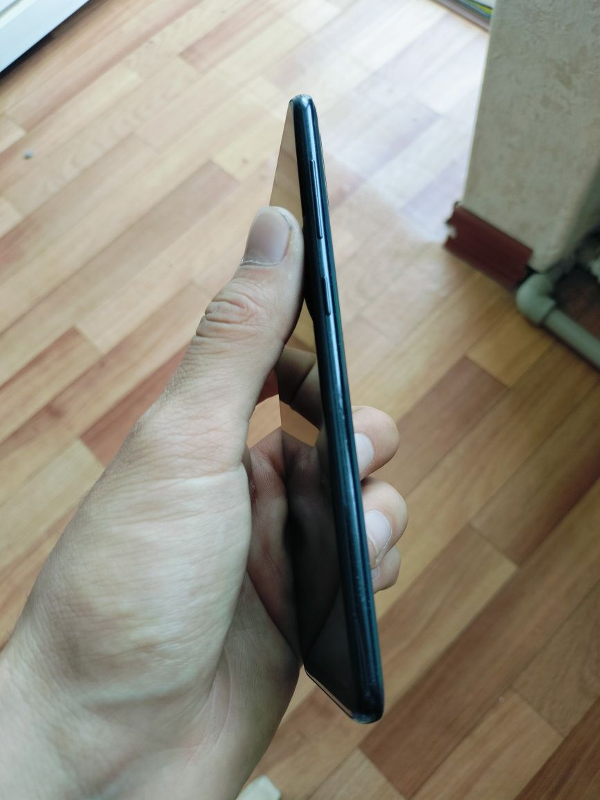 Samsung a50 жағдайы жақсы
