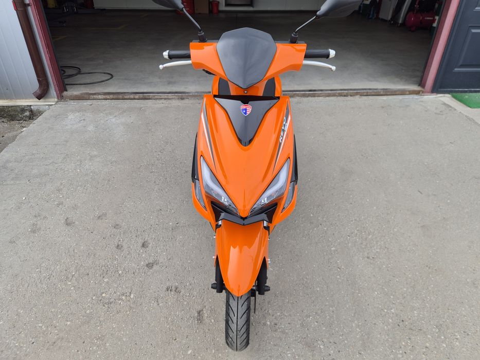 Scuter fara permis