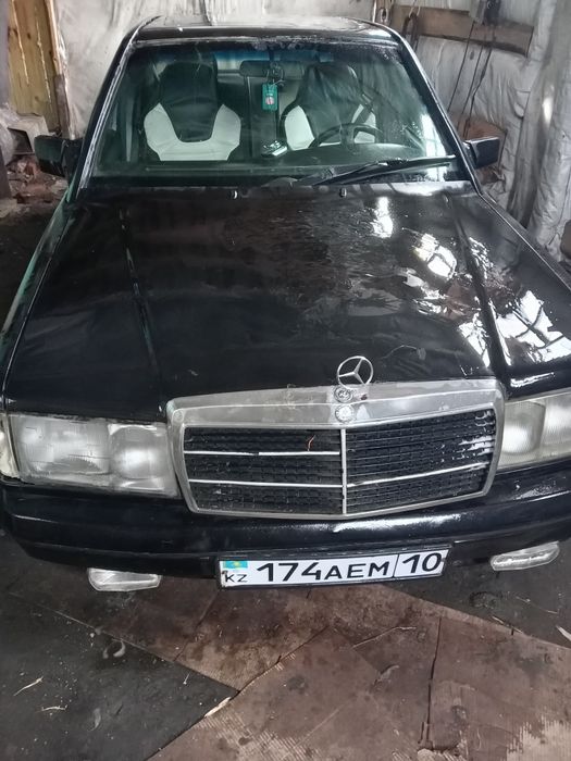 Продам мерседес 190