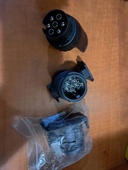 Adaptor remorca ,rulota, platforma  de la 13 pini la 7 pini sau invers