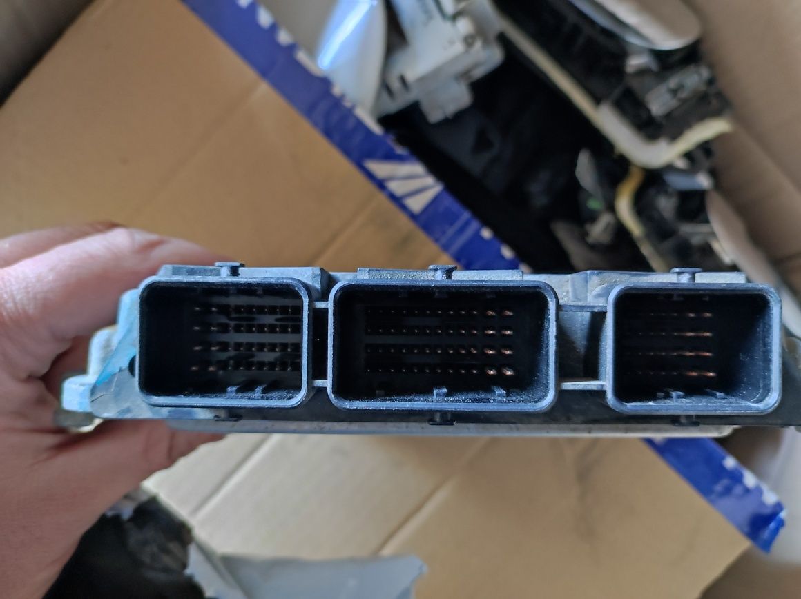 Компютър+чип за Ситроен Ксара Пикасо-1.6HDI-109к.с.