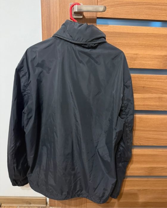 Vând geaca Tommy Jeans