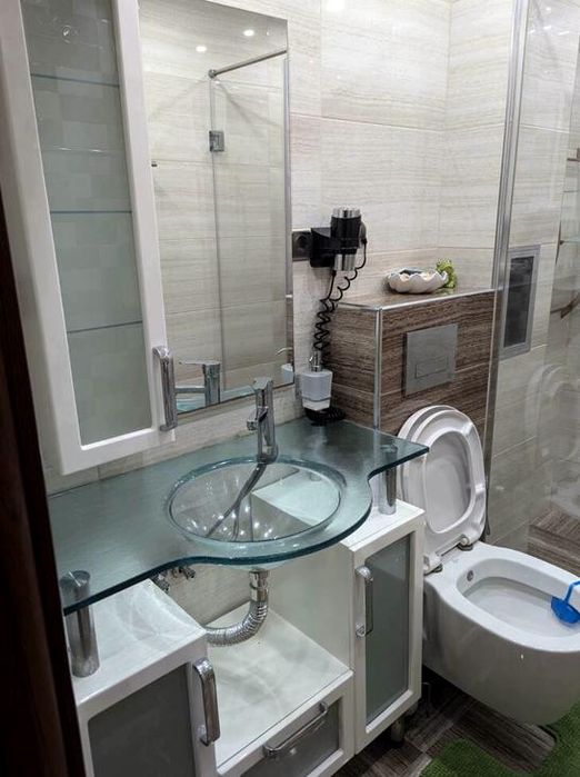 Дава се под наем Тристаен апартамент в Пловдив, Кършияка - 100 кв.м за 700 € - Снимка #6