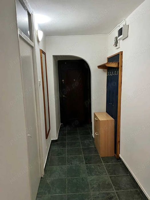 Proprietar inchiriez apartament 2 camere-centrala Ienachita Vacarescu