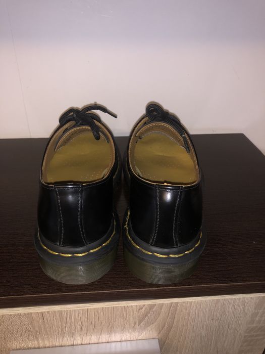 Pantofi Dr. Martens