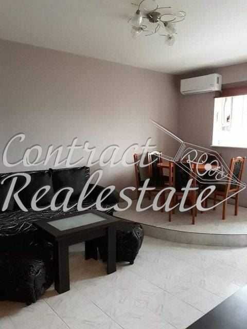 Дава се под наем Двустаен апартамент в Варна, Левски - 55 кв.м за 306 € - Снимка #1