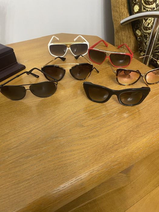 Продаются очки разных видов каждая по 30000 тысяч в отличном состоянии