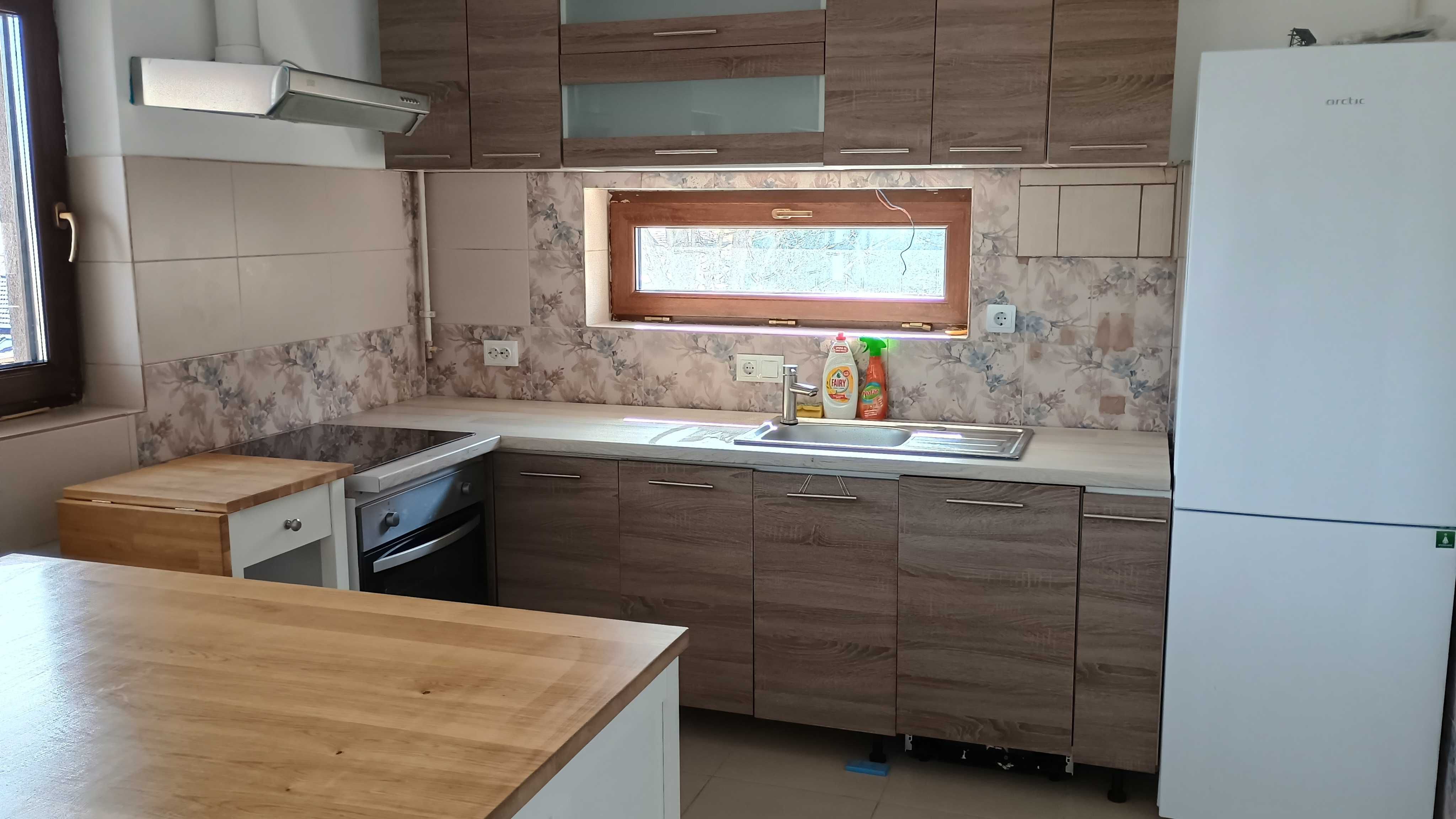 inchiriez apartament 3 camere foarte spatios, mobilat sau nemobilat