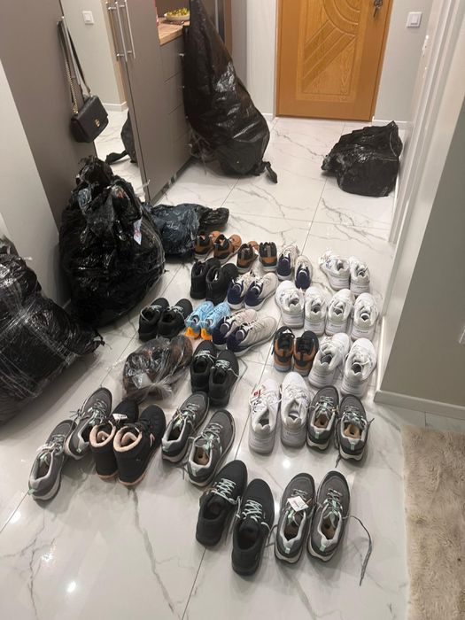 Incaltaminte diferite marimi modele