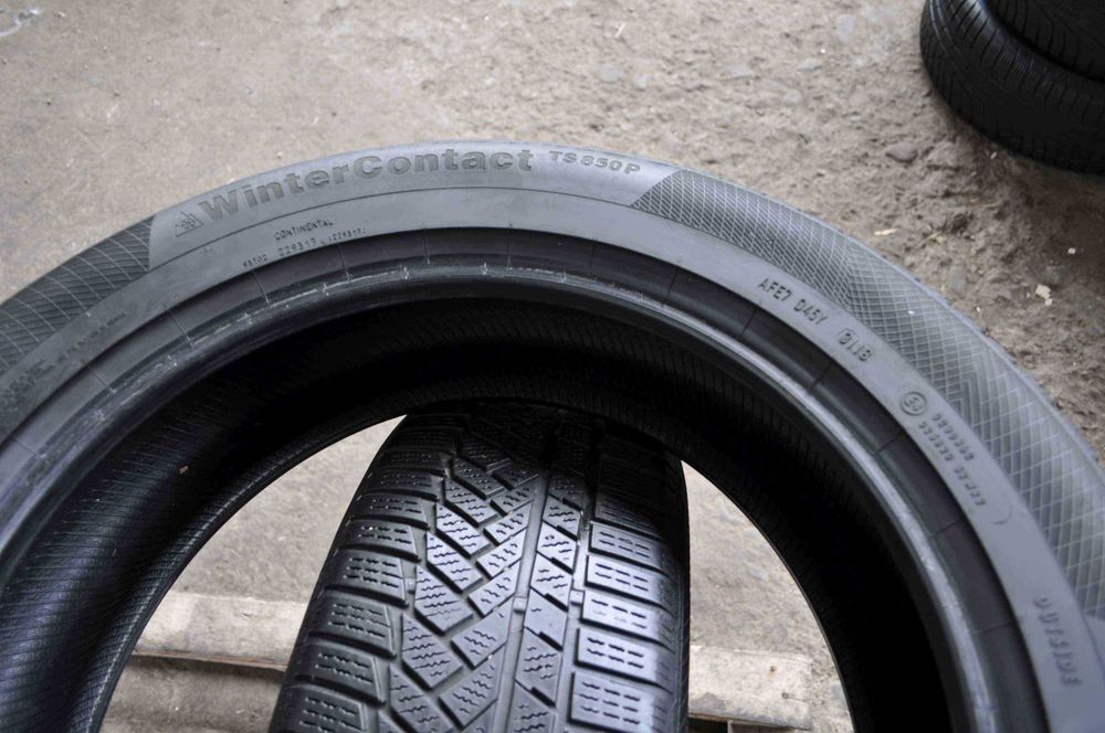SET 2 Anvelope Iarna 235/55 R19 CONTINENTAL WinterContact TS850P