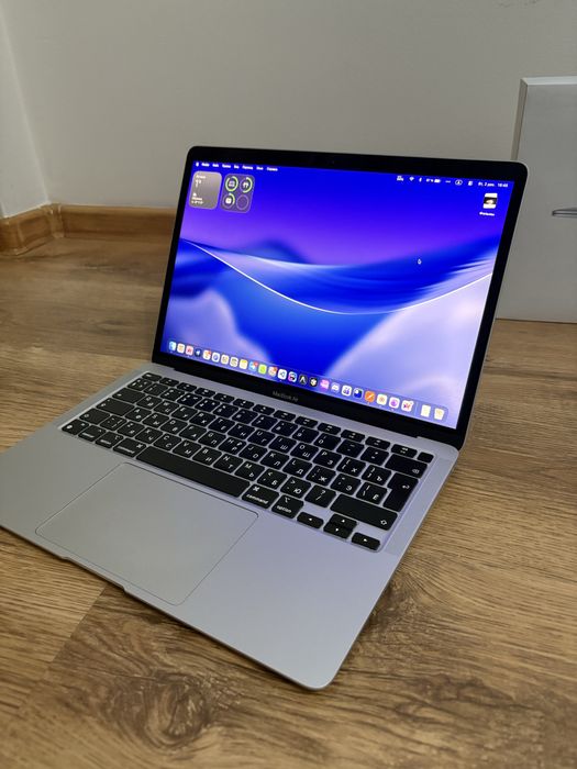 MacBook Air M1 16/256