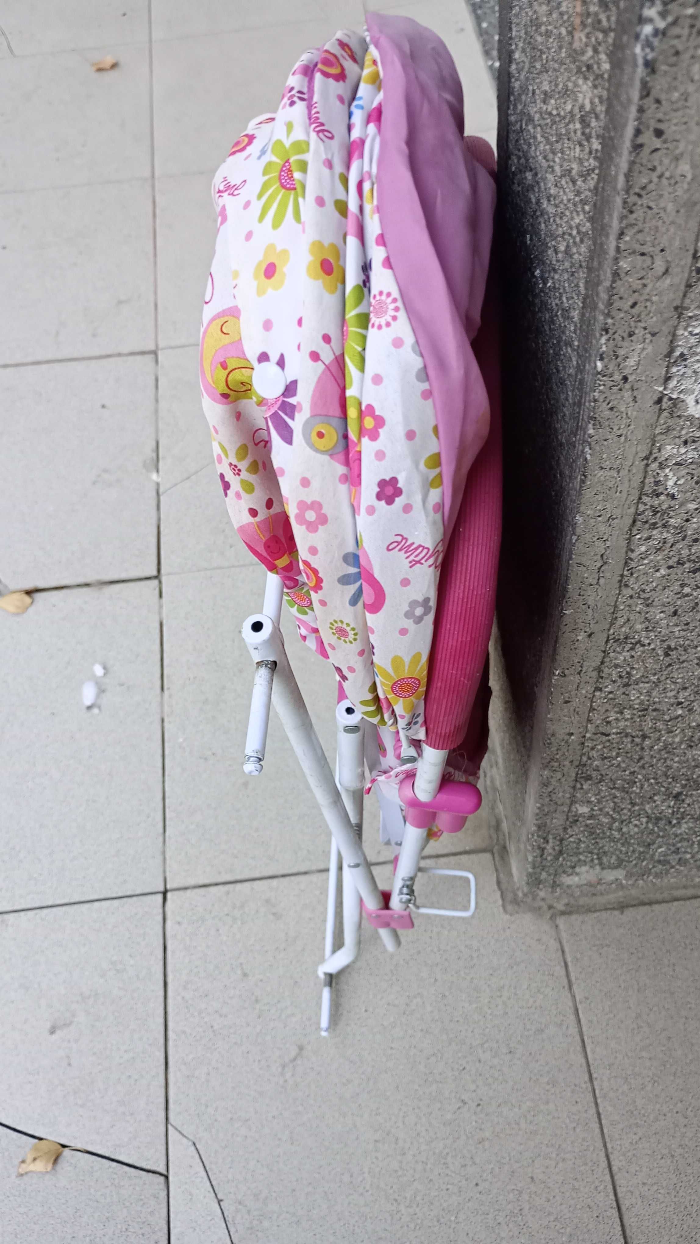 Детска статична количка, кукли и аксесоари