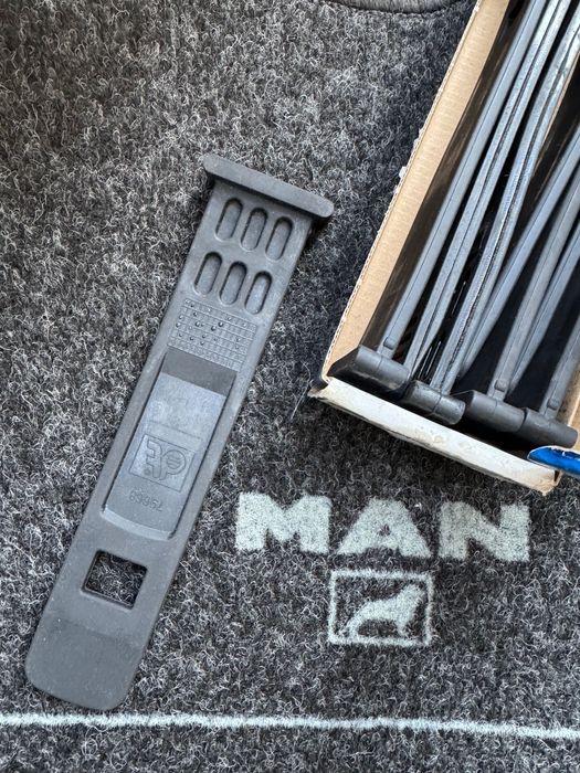 Accesorii originale cabină MAN .Noi!