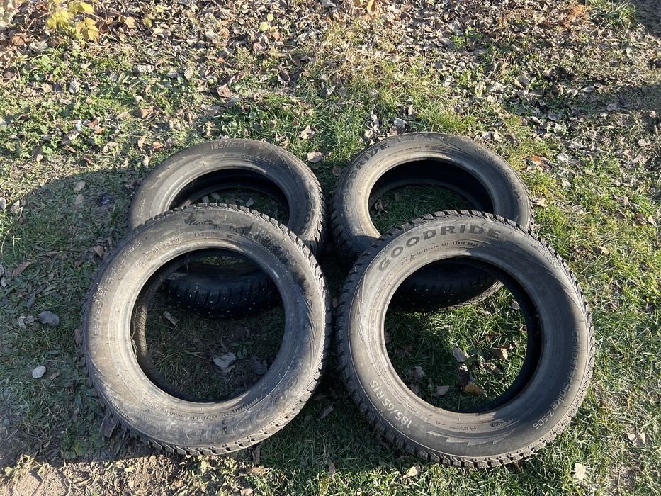 Зимние шины 185/65/15