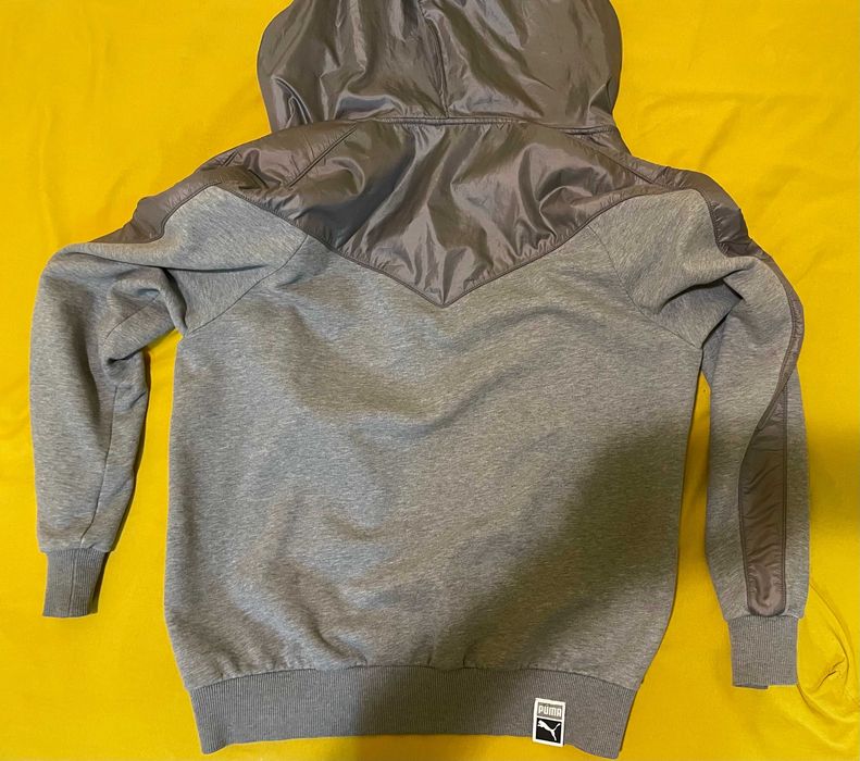 Bluza Puma Gri cu gluga