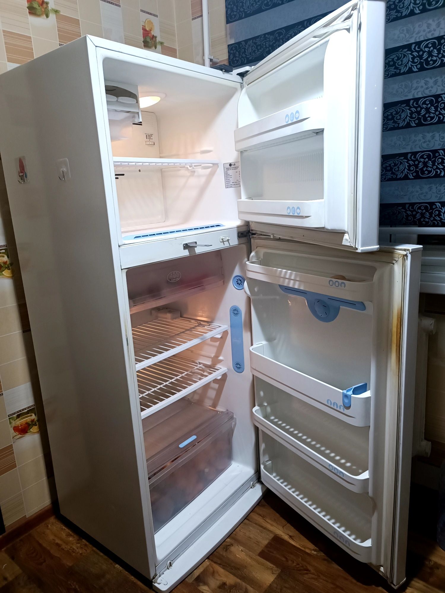 Холодильник LG GR-S462QVC