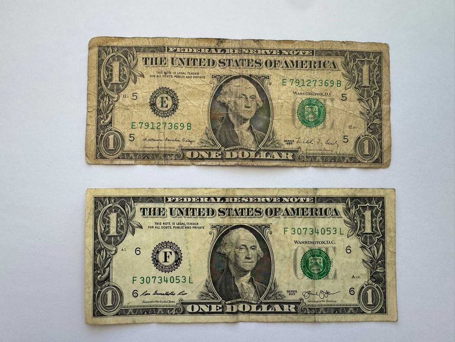Банкноти от един американски долар