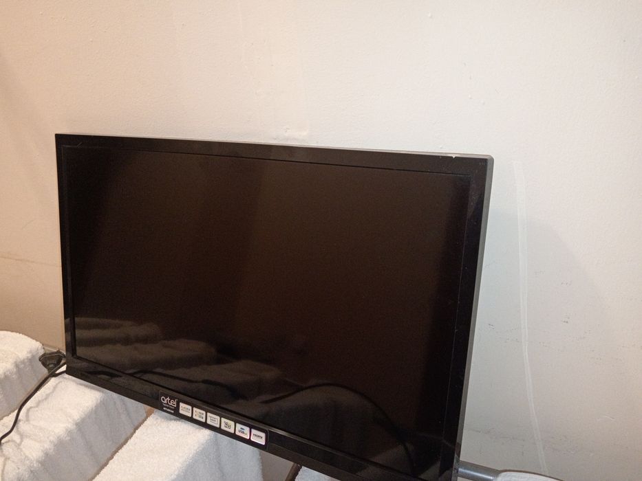 Телевизор продаётся