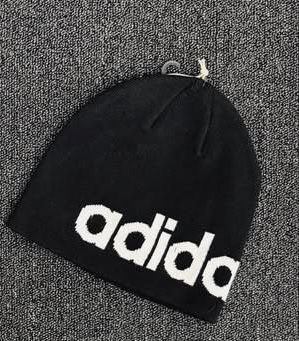 Шапка Adidas адидас